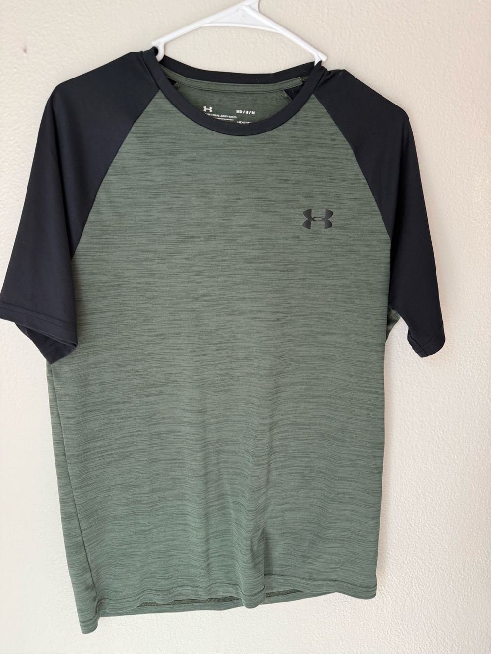 Under Armour Olive Green & Black Raglan Short Sleeve Performance Tee